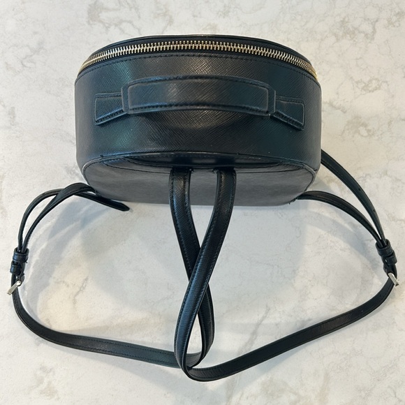 Kate Spade Black Perry Leather Backpack Gold Hardware Pockets - Picture 6 of 15